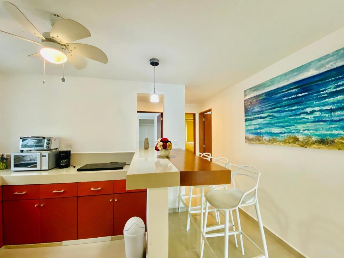 Apartamento cálido y moderno en la entrada de la zona hotelera Cancún Kültér fotó