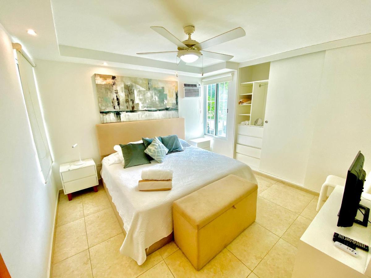 Apartamento cálido y moderno en la entrada de la zona hotelera Cancún Kültér fotó